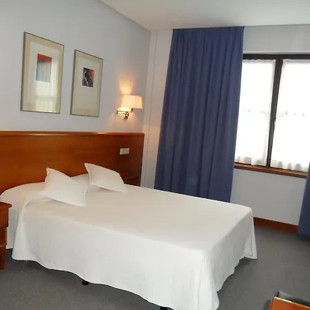 Anoeta Szálloda 3*